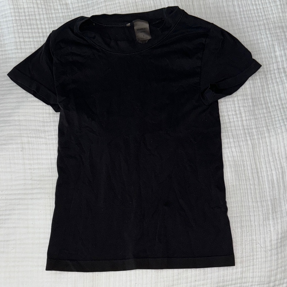 Black Short Sleeve Seamless T-Shirt